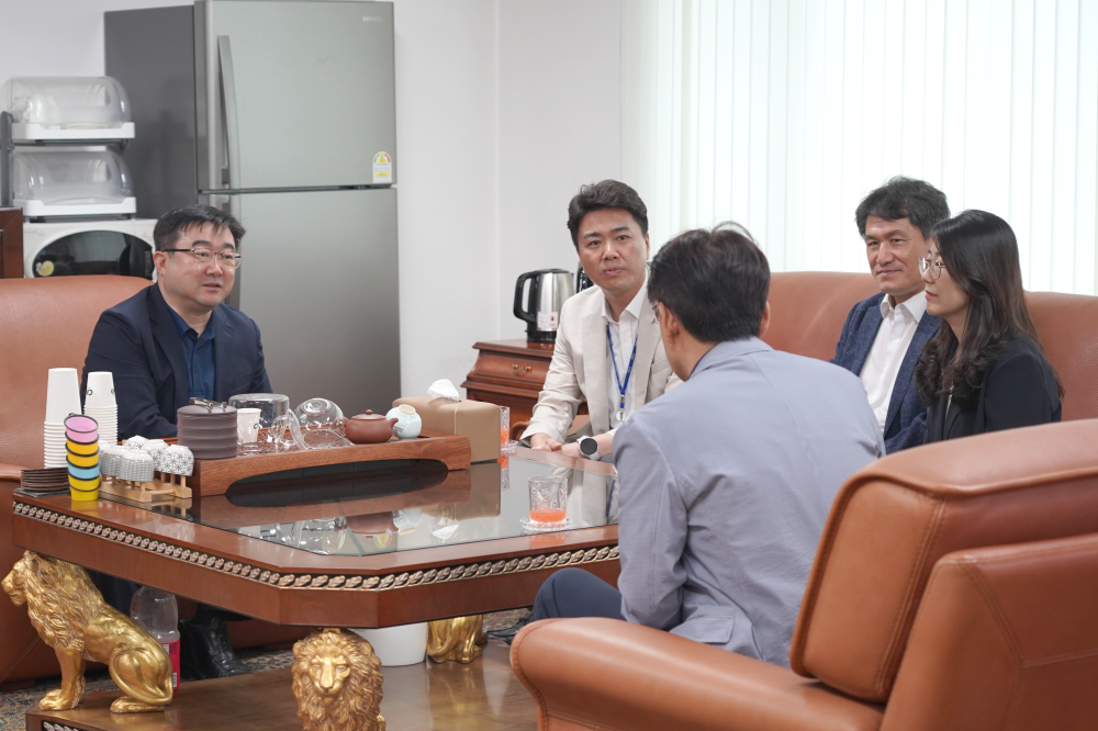 (재)한국학호남진흥원 CMB광주방송 감사패 전달식 첨부이미지 : 230724_한국학호남진흥원 감사패 수여식 CMB.png